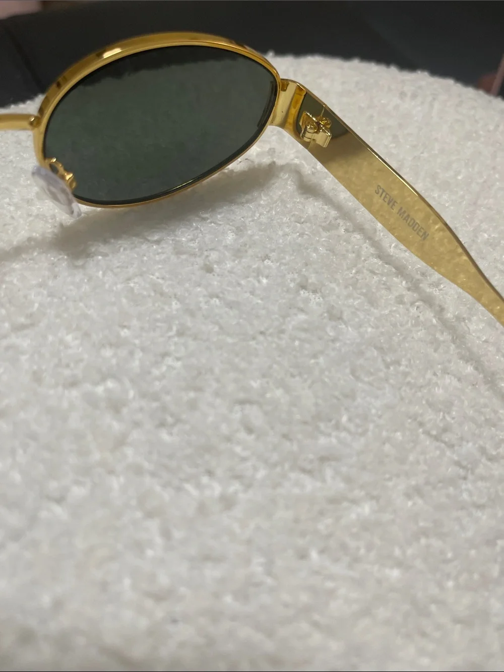 Steve Madden Gold Frame Sunglasses with Dark Green Lenses and Black Pouch